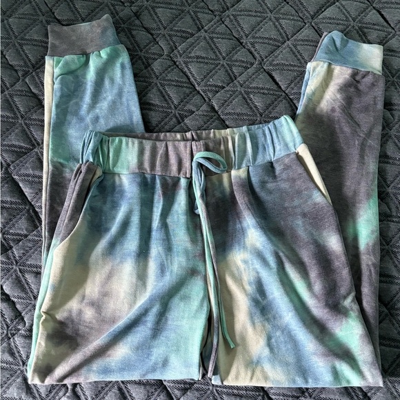 Viamor Lounge Pants - Picture 1 of 5